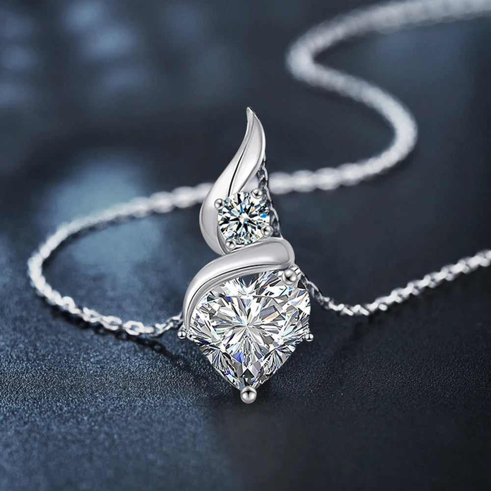 2CT Heart Moissanite Pendant Necklace in 925 Silver